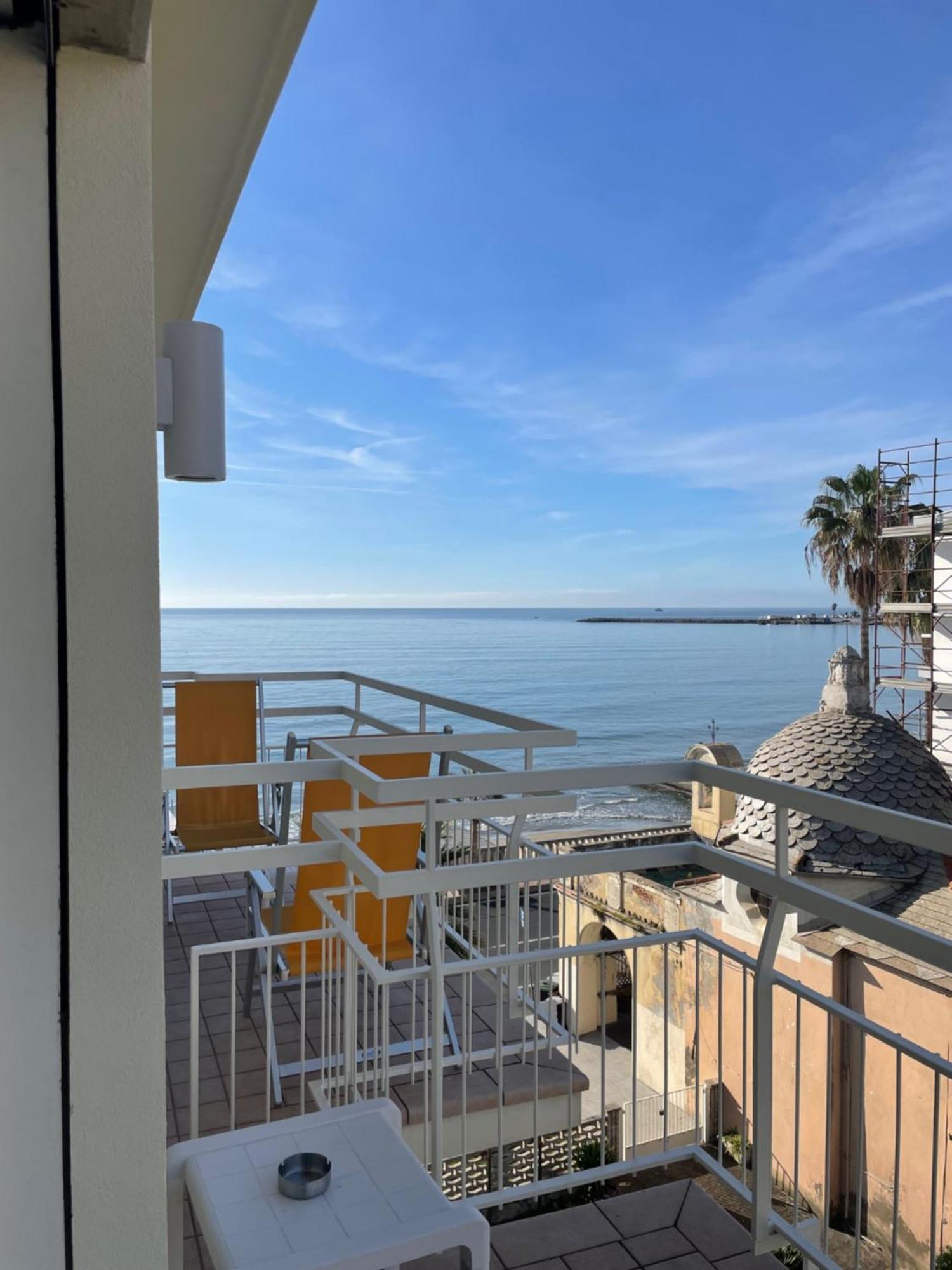 Hotel Miramare Diano Marina Luaran gambar