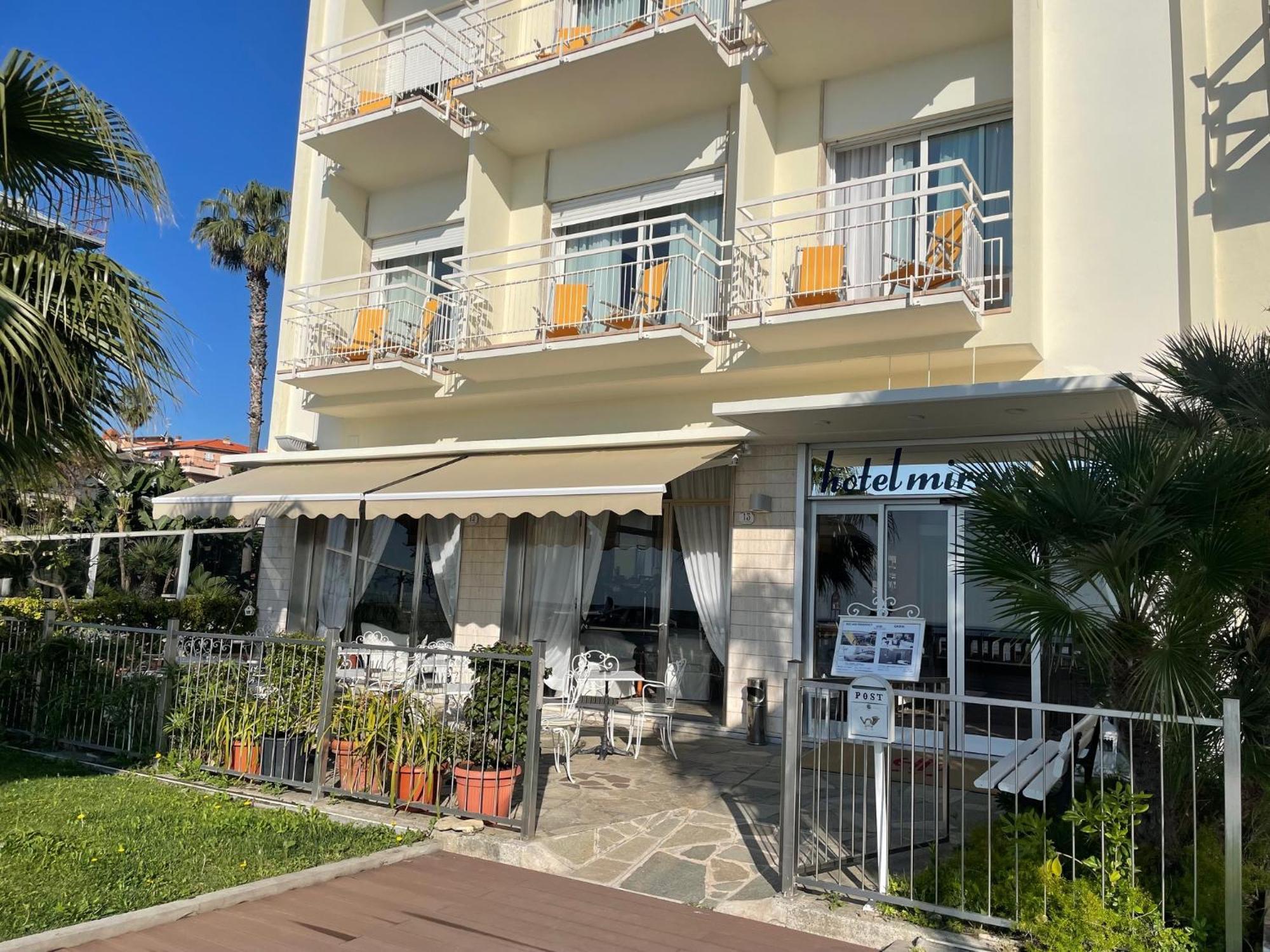 Hotel Miramare Diano Marina Luaran gambar