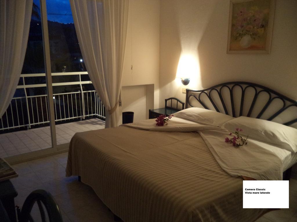 Hotel Miramare Diano Marina Luaran gambar