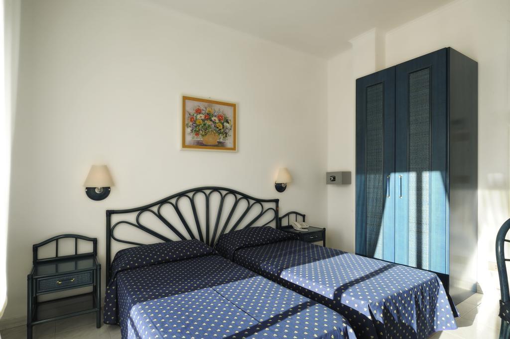 Hotel Miramare Diano Marina Luaran gambar