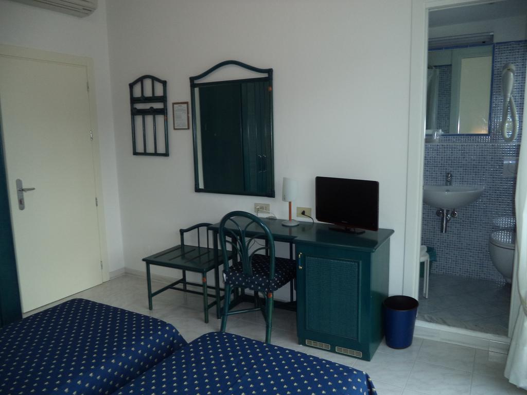 Hotel Miramare Diano Marina Luaran gambar
