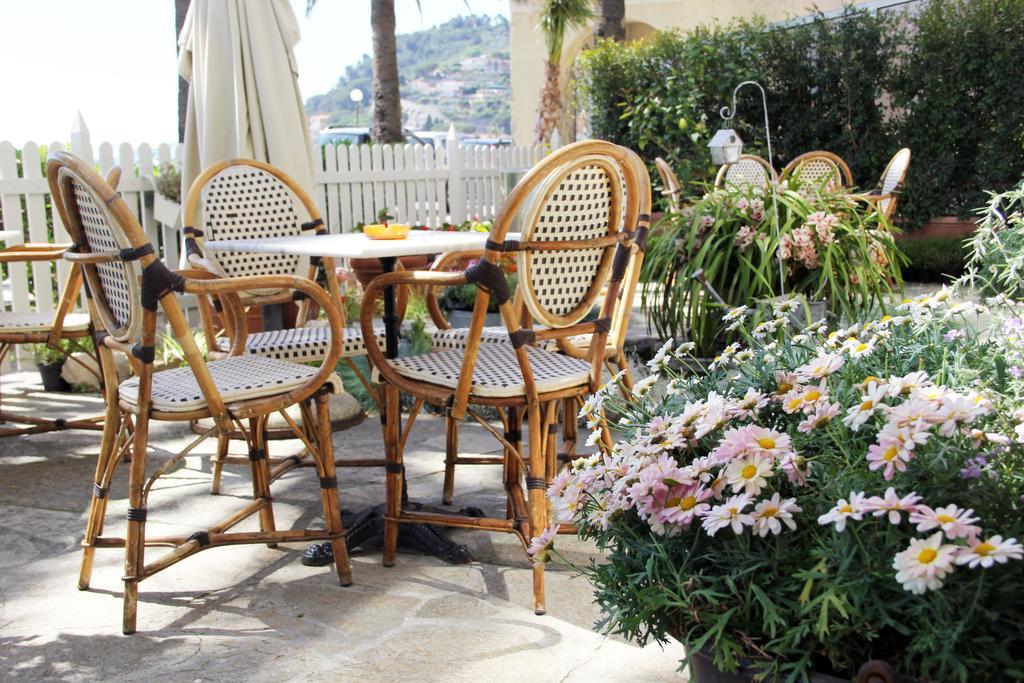 Hotel Miramare Diano Marina Luaran gambar