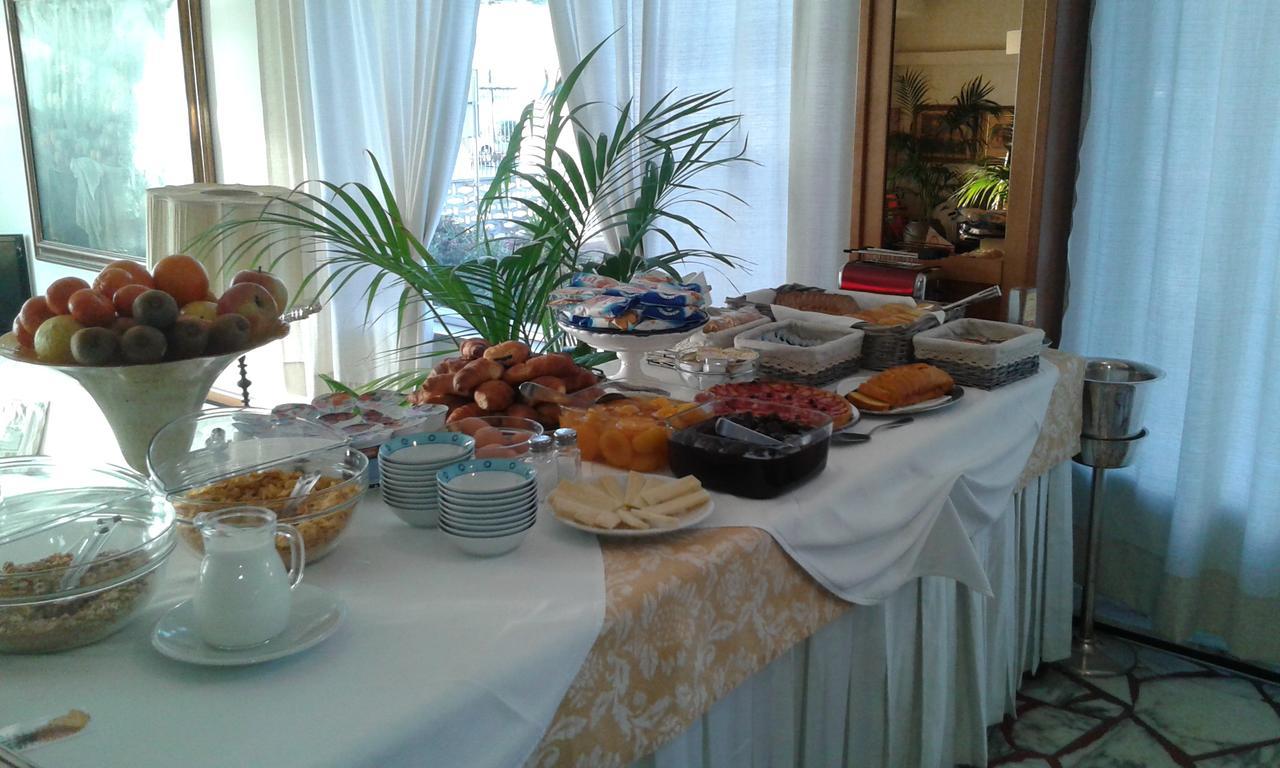 Hotel Miramare Diano Marina Luaran gambar